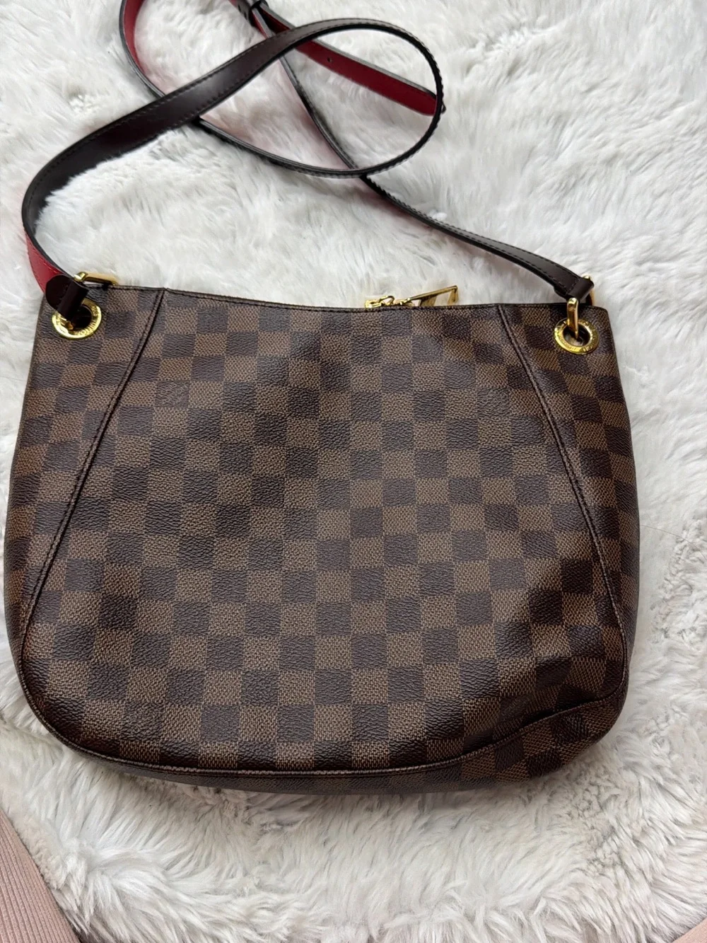 Louis Vuitton Besace Damier Ebene Shoulder Bag